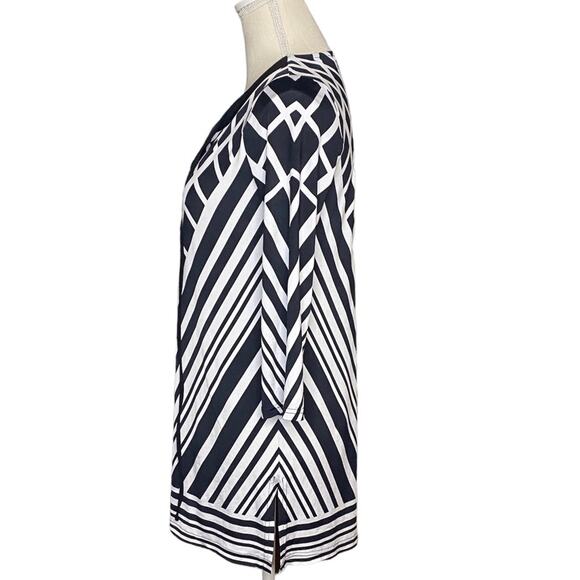 Peter Nygard Black and White Geometric Tunic Size S - Picture 4 of 8